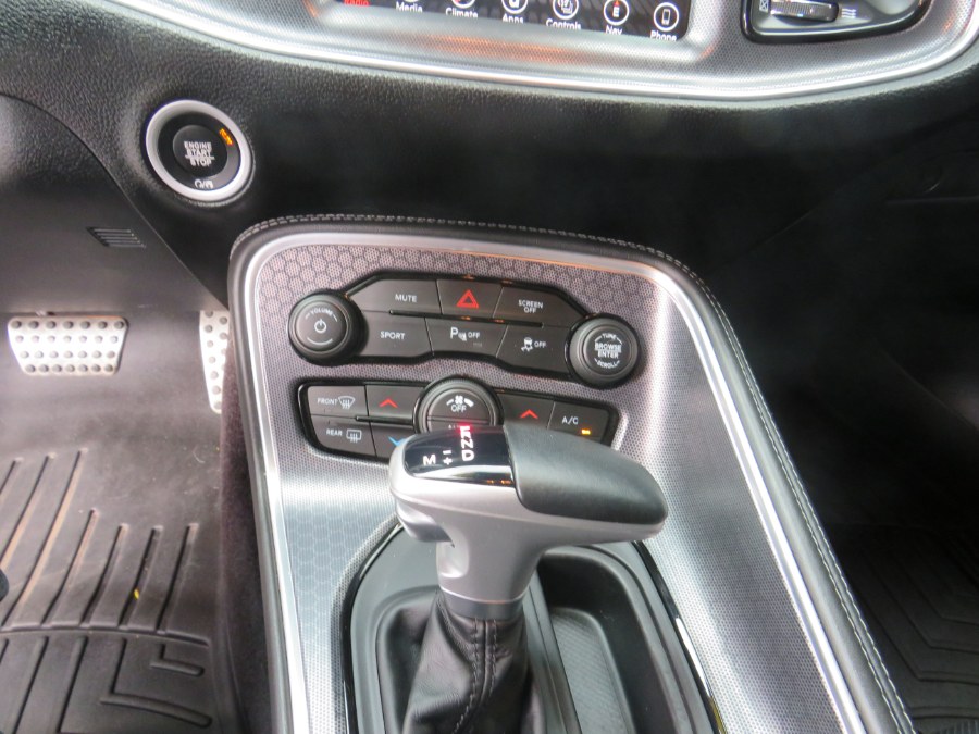 2017 Dodge Challenger SXT PLUS /Sunroof, available for sale in Middle Village, New York | Road Masters II INC. Middle Village, New York 2017 Dodge Challenger SXT PLUS /Sunroof, available for sale in Middle Village, New York | Road Masters II INC. Middle Village, New York