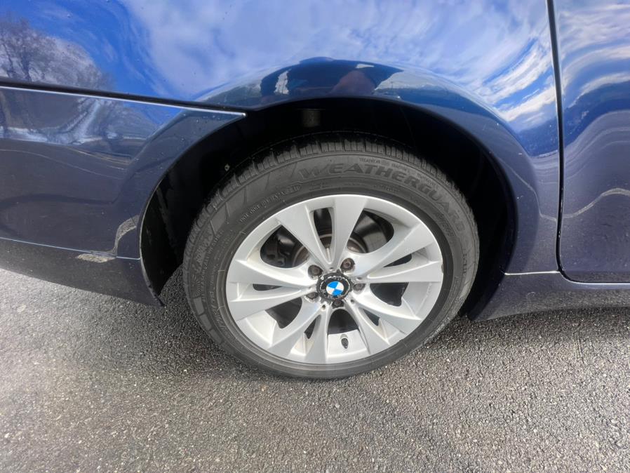 2009 BMW 5 Series 4dr Sdn 535i xDrive AWD, available for sale in Waterbury, Connecticut | Platinum Auto Care. Waterbury, Connecticut 2009 BMW 5 Series 4dr Sdn 535i xDrive AWD, available for sale in Waterbury, Connecticut | Platinum Auto Care. Waterbury, Connecticut
