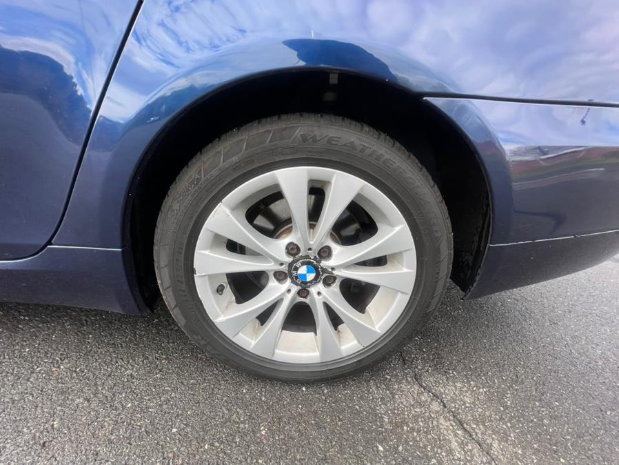 2009 BMW 5 Series 4dr Sdn 535i xDrive AWD, available for sale in Waterbury, Connecticut | Platinum Auto Care. Waterbury, Connecticut 2009 BMW 5 Series 4dr Sdn 535i xDrive AWD, available for sale in Waterbury, Connecticut | Platinum Auto Care. Waterbury, Connecticut
