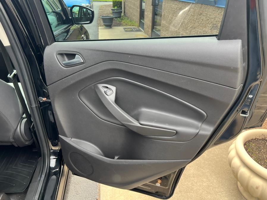 2017 Ford Escape SE 4WD, available for sale in East Windsor, Connecticut | Century Auto And Truck. East Windsor, Connecticut 2017 Ford Escape SE 4WD, available for sale in East Windsor, Connecticut | Century Auto And Truck. East Windsor, Connecticut