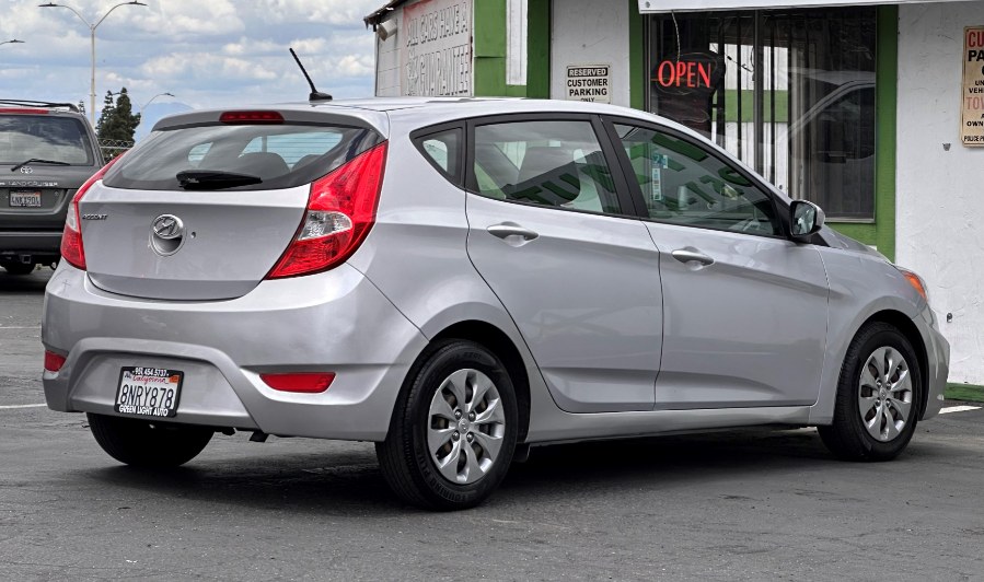 2017 Hyundai Accent SE Hatchback Auto, available for sale in Corona, California | Green Light Auto. Corona, California 2017 Hyundai Accent SE Hatchback Auto, available for sale in Corona, California | Green Light Auto. Corona, California