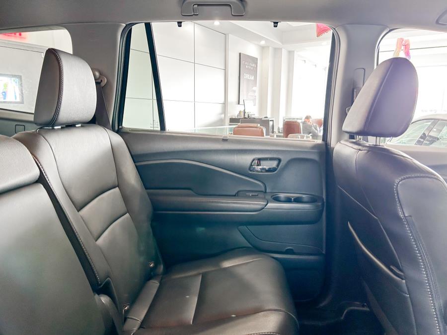2020 Honda Pilot EX-L AWD, available for sale in Franklin Square, New York | Luxury Motor Club. Franklin Square, New York 2020 Honda Pilot EX-L AWD, available for sale in Franklin Square, New York | Luxury Motor Club. Franklin Square, New York