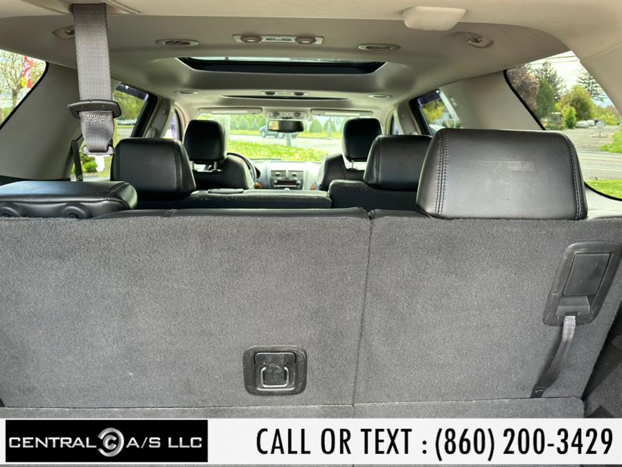 2009 Saturn Outlook AWD 4dr XR, available for sale in East Windsor, Connecticut | Central A/S LLC. East Windsor, Connecticut 2009 Saturn Outlook AWD 4dr XR, available for sale in East Windsor, Connecticut | Central A/S LLC. East Windsor, Connecticut