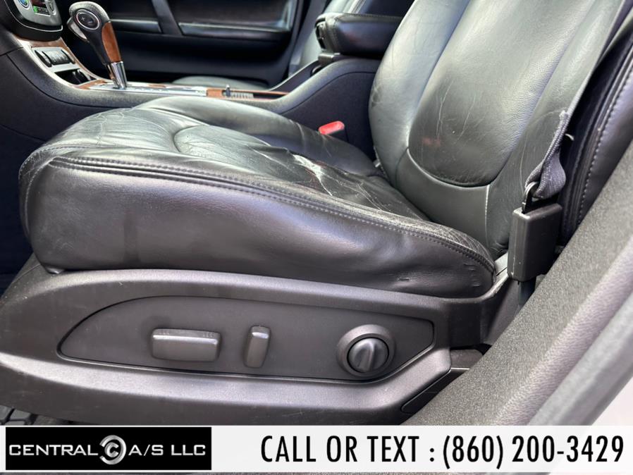 2009 Saturn Outlook AWD 4dr XR, available for sale in East Windsor, Connecticut | Central A/S LLC. East Windsor, Connecticut 2009 Saturn Outlook AWD 4dr XR, available for sale in East Windsor, Connecticut | Central A/S LLC. East Windsor, Connecticut