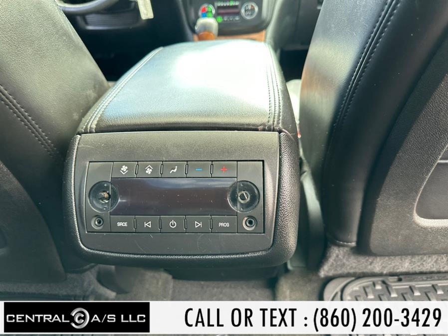 2009 Saturn Outlook AWD 4dr XR, available for sale in East Windsor, Connecticut | Central A/S LLC. East Windsor, Connecticut 2009 Saturn Outlook AWD 4dr XR, available for sale in East Windsor, Connecticut | Central A/S LLC. East Windsor, Connecticut