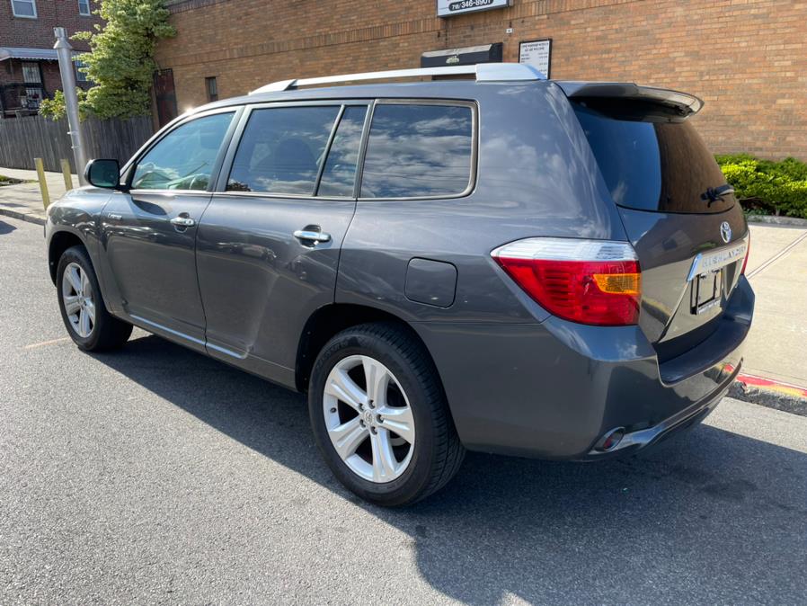 2010 Toyota Highlander 4WD 4dr V6 Limited (Natl), available for sale in Brooklyn, New York | Worlds Best Auto Inc. Brooklyn, New York 2010 Toyota Highlander 4WD 4dr V6 Limited (Natl), available for sale in Brooklyn, New York | Worlds Best Auto Inc. Brooklyn, New York
