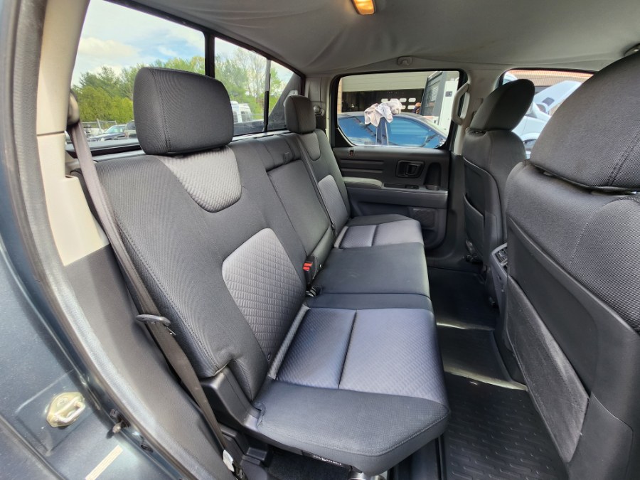 2006 Honda Ridgeline RTS AT, available for sale in Bristol, Connecticut | Dealmax Motors LLC. Bristol, Connecticut 2006 Honda Ridgeline RTS AT, available for sale in Bristol, Connecticut | Dealmax Motors LLC. Bristol, Connecticut