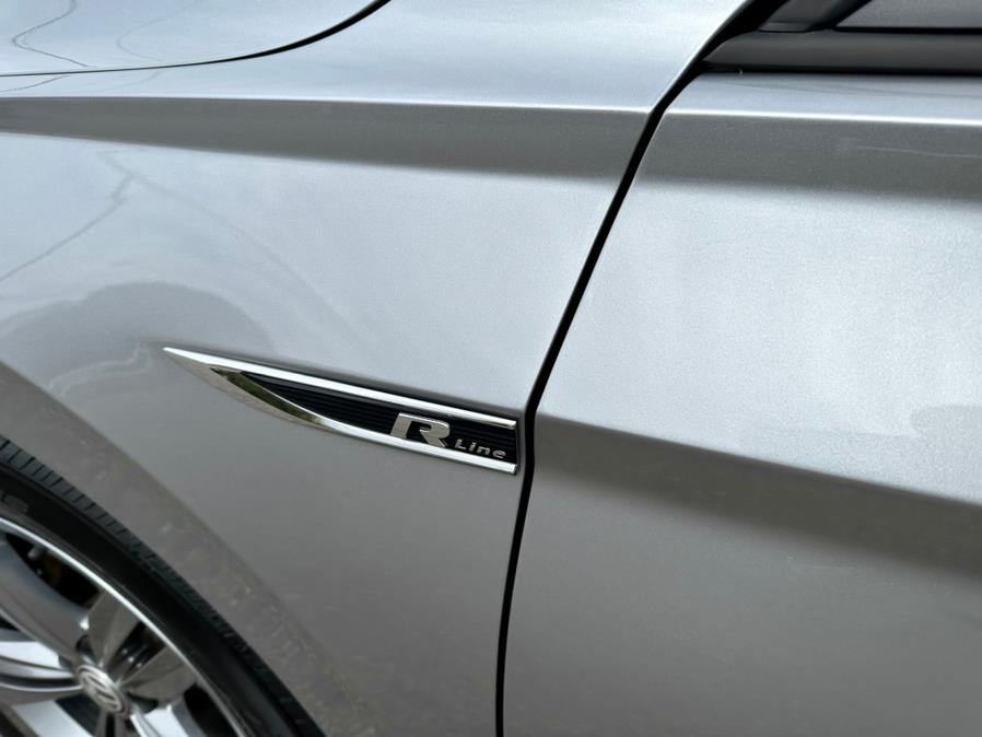 2020 Volkswagen Jetta SEL Auto w/ULEV, available for sale in South Windsor, Connecticut | Mike And Tony Auto Sales, Inc. South Windsor, Connecticut 2020 Volkswagen Jetta SEL Auto w/ULEV, available for sale in South Windsor, Connecticut | Mike And Tony Auto Sales, Inc. South Windsor, Connecticut