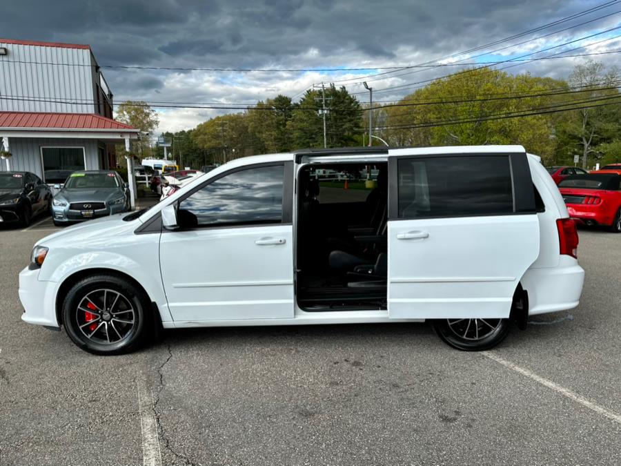 2016 Dodge Grand Caravan 4dr Wgn R/T, available for sale in South Windsor, Connecticut | Mike And Tony Auto Sales, Inc. South Windsor, Connecticut 2016 Dodge Grand Caravan 4dr Wgn R/T, available for sale in South Windsor, Connecticut | Mike And Tony Auto Sales, Inc. South Windsor, Connecticut