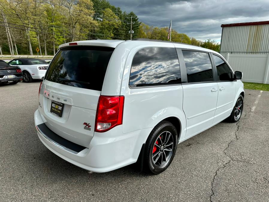 2016 Dodge Grand Caravan 4dr Wgn R/T, available for sale in South Windsor, Connecticut | Mike And Tony Auto Sales, Inc. South Windsor, Connecticut 2016 Dodge Grand Caravan 4dr Wgn R/T, available for sale in South Windsor, Connecticut | Mike And Tony Auto Sales, Inc. South Windsor, Connecticut