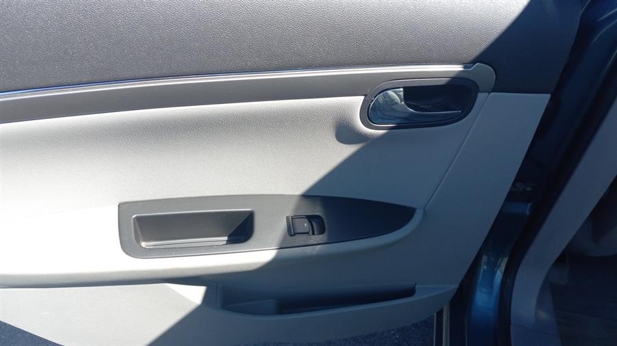 2009 Saturn Aura 4dr Sdn I4 XE, available for sale in Old Saybrook, Connecticut | Saybrook Auto Barn. Old Saybrook, Connecticut 2009 Saturn Aura 4dr Sdn I4 XE, available for sale in Old Saybrook, Connecticut | Saybrook Auto Barn. Old Saybrook, Connecticut