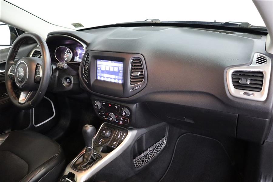 2019 Jeep Compass LATITUDE, available for sale in Paterson, New Jersey | Fast Track Motors. Paterson, New Jersey 2019 Jeep Compass LATITUDE, available for sale in Paterson, New Jersey | Fast Track Motors. Paterson, New Jersey