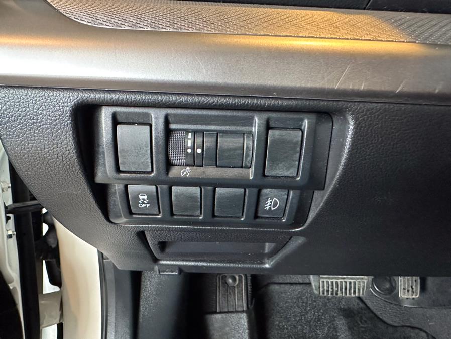 2016 Subaru Outback 4dr Wgn 2.5i PZEV, available for sale in West Hartford, Connecticut | AutoMax. West Hartford, Connecticut 2016 Subaru Outback 4dr Wgn 2.5i PZEV, available for sale in West Hartford, Connecticut | AutoMax. West Hartford, Connecticut