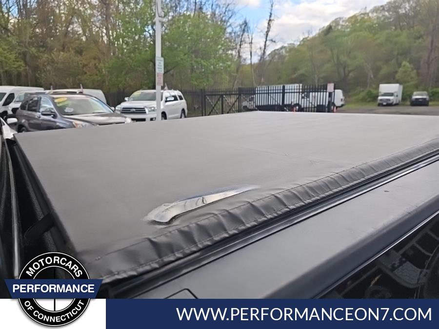 2017 Nissan Titan 4x4 Crew Cab SV, available for sale in Wilton, Connecticut | Performance Motor Cars Of Connecticut LLC. Wilton, Connecticut 2017 Nissan Titan 4x4 Crew Cab SV, available for sale in Wilton, Connecticut | Performance Motor Cars Of Connecticut LLC. Wilton, Connecticut