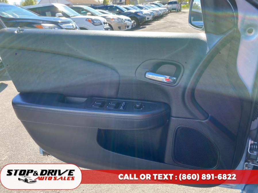 2013 Chrysler 200 4dr Sdn Touring, available for sale in East Windsor, Connecticut | Stop & Drive Auto Sales. East Windsor, Connecticut 2013 Chrysler 200 4dr Sdn Touring, available for sale in East Windsor, Connecticut | Stop & Drive Auto Sales. East Windsor, Connecticut
