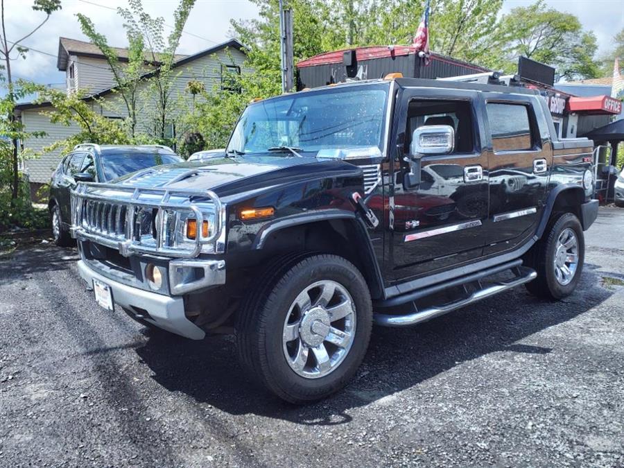 Used 2009 Hummer H2 Sut in Irvington, New Jersey | Executive Auto Group Inc. Irvington, New Jersey