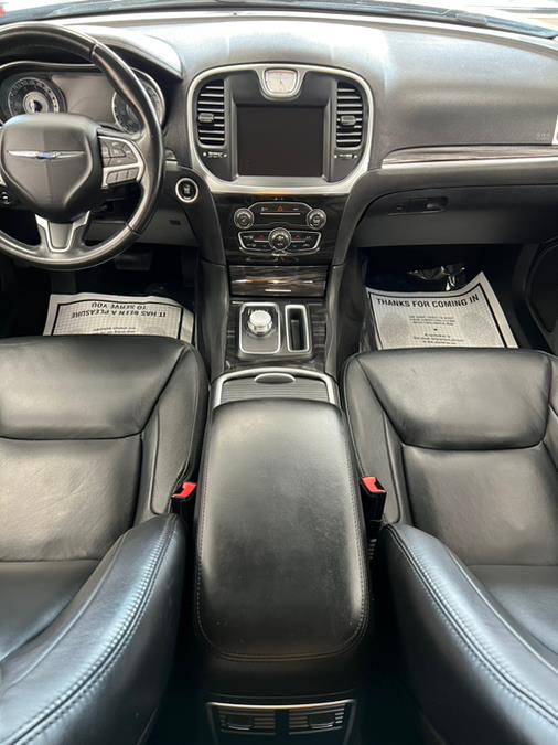 2015 Chrysler 300 4dr Sdn Limited AWD, available for sale in Massapequa Park, New York | Power Motors East. Massapequa Park, New York 2015 Chrysler 300 4dr Sdn Limited AWD, available for sale in Massapequa Park, New York | Power Motors East. Massapequa Park, New York