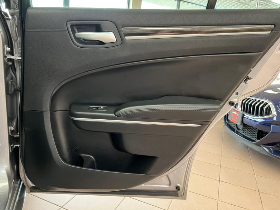 2015 Chrysler 300 4dr Sdn Limited AWD, available for sale in Massapequa Park, New York | Power Motors East. Massapequa Park, New York 2015 Chrysler 300 4dr Sdn Limited AWD, available for sale in Massapequa Park, New York | Power Motors East. Massapequa Park, New York