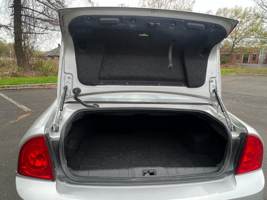 2011 Chevrolet Malibu 4dr Sdn LT w/1LT, available for sale in Waterbury, Connecticut | WT Auto LLC. Waterbury, Connecticut 2011 Chevrolet Malibu 4dr Sdn LT w/1LT, available for sale in Waterbury, Connecticut | WT Auto LLC. Waterbury, Connecticut