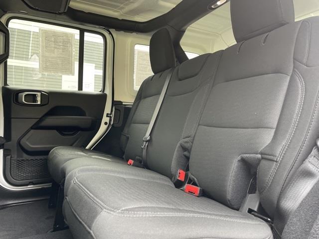 2020 Jeep Wrangler Unlimited Sahara, available for sale in Brookfield, Connecticut | Blasius Federal Road. Brookfield, Connecticut 2020 Jeep Wrangler Unlimited Sahara, available for sale in Brookfield, Connecticut | Blasius Federal Road. Brookfield, Connecticut