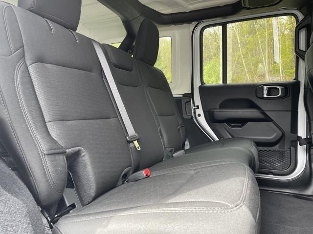 2020 Jeep Wrangler Unlimited Sahara, available for sale in Brookfield, Connecticut | Blasius Federal Road. Brookfield, Connecticut 2020 Jeep Wrangler Unlimited Sahara, available for sale in Brookfield, Connecticut | Blasius Federal Road. Brookfield, Connecticut