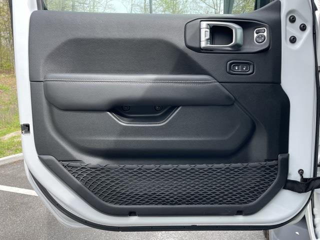 2020 Jeep Wrangler Unlimited Sahara, available for sale in Brookfield, Connecticut | Blasius Federal Road. Brookfield, Connecticut 2020 Jeep Wrangler Unlimited Sahara, available for sale in Brookfield, Connecticut | Blasius Federal Road. Brookfield, Connecticut