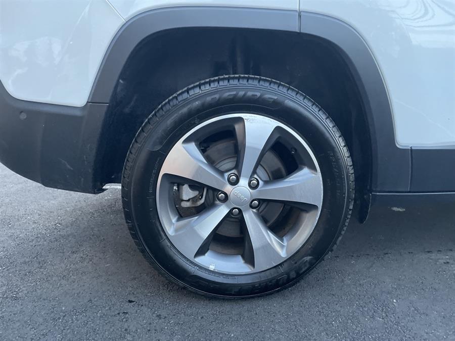 2021 Jeep Cherokee Limited, available for sale in Woodbury, New York | Drive World. Woodbury, New York 2021 Jeep Cherokee Limited, available for sale in Woodbury, New York | Drive World. Woodbury, New York