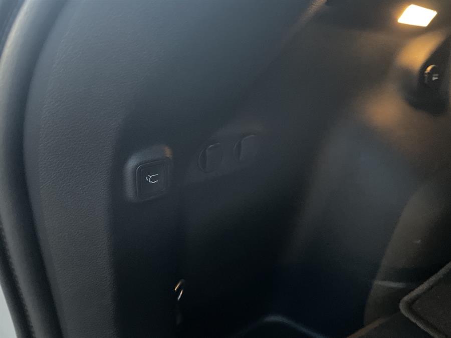 2021 Jeep Cherokee Limited, available for sale in Woodbury, New York | Drive World. Woodbury, New York 2021 Jeep Cherokee Limited, available for sale in Woodbury, New York | Drive World. Woodbury, New York