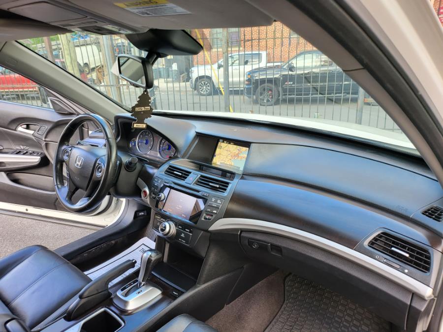 2014 Honda Crosstour 4WD V6 5dr EX-L w/Navi, available for sale in Irvington, New Jersey | Elis Motors Corp. Irvington, New Jersey 2014 Honda Crosstour 4WD V6 5dr EX-L w/Navi, available for sale in Irvington, New Jersey | Elis Motors Corp. Irvington, New Jersey