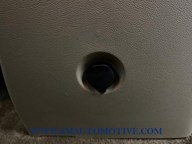 2009 Chevrolet Equinox AWD 4dr LT w/2LT, available for sale in Naugatuck, Connecticut | J&M Automotive Sls&Svc LLC. Naugatuck, Connecticut 2009 Chevrolet Equinox AWD 4dr LT w/2LT, available for sale in Naugatuck, Connecticut | J&M Automotive Sls&Svc LLC. Naugatuck, Connecticut