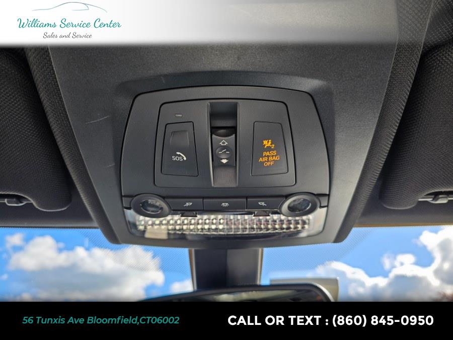 2015 BMW 5 Series 4dr Sdn 535i xDrive AWD, available for sale in Bloomfield, Connecticut | Williams Service Center. Bloomfield, Connecticut 2015 BMW 5 Series 4dr Sdn 535i xDrive AWD, available for sale in Bloomfield, Connecticut | Williams Service Center. Bloomfield, Connecticut