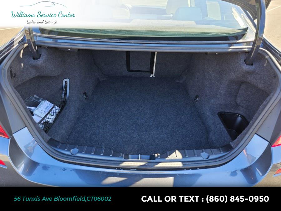 2015 BMW 5 Series 4dr Sdn 535i xDrive AWD, available for sale in Bloomfield, Connecticut | Williams Service Center. Bloomfield, Connecticut 2015 BMW 5 Series 4dr Sdn 535i xDrive AWD, available for sale in Bloomfield, Connecticut | Williams Service Center. Bloomfield, Connecticut