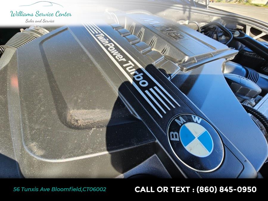 2015 BMW 5 Series 4dr Sdn 535i xDrive AWD, available for sale in Bloomfield, Connecticut | Williams Service Center. Bloomfield, Connecticut 2015 BMW 5 Series 4dr Sdn 535i xDrive AWD, available for sale in Bloomfield, Connecticut | Williams Service Center. Bloomfield, Connecticut