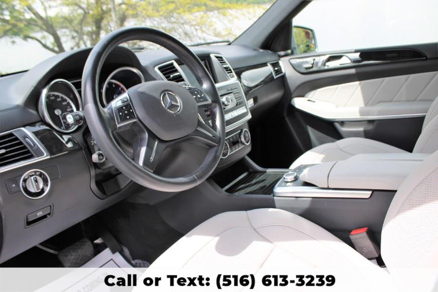 2015 Mercedes-Benz GL-Class GL550 4MATIC, available for sale in Great Neck, New York | Great Neck Car Buyers & Sellers. Great Neck, New York 2015 Mercedes-Benz GL-Class GL550 4MATIC, available for sale in Great Neck, New York | Great Neck Car Buyers & Sellers. Great Neck, New York