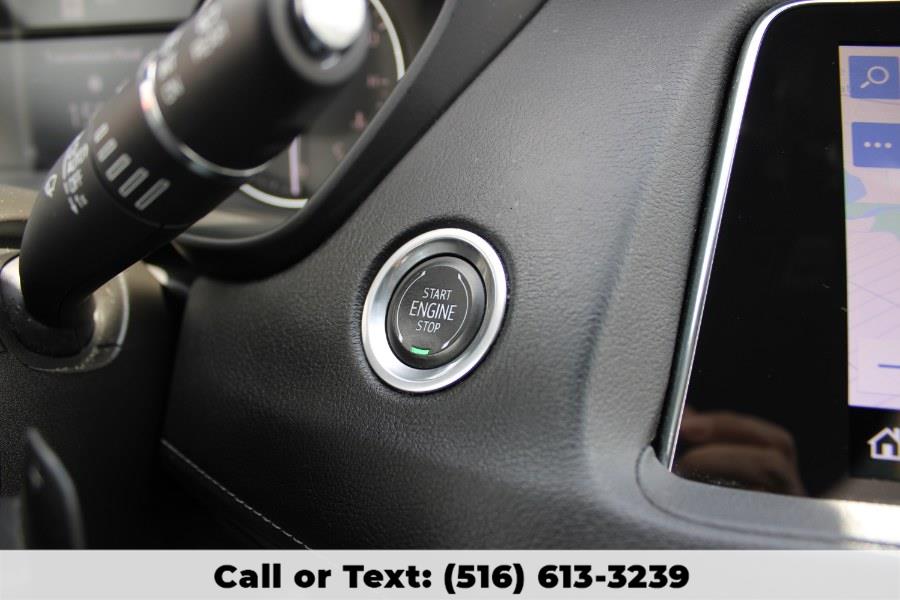 2019 Cadillac XT4 AWD 4dr Premium Luxury, available for sale in Great Neck, New York | Great Neck Car Buyers & Sellers. Great Neck, New York 2019 Cadillac XT4 AWD 4dr Premium Luxury, available for sale in Great Neck, New York | Great Neck Car Buyers & Sellers. Great Neck, New York