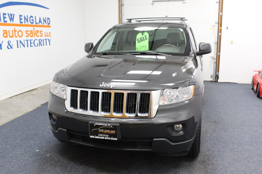 2011 Jeep Grand Cherokee 4WD 4dr Laredo, available for sale in Plainville, Connecticut | New England Auto Sales LLC. Plainville, Connecticut 2011 Jeep Grand Cherokee 4WD 4dr Laredo, available for sale in Plainville, Connecticut | New England Auto Sales LLC. Plainville, Connecticut