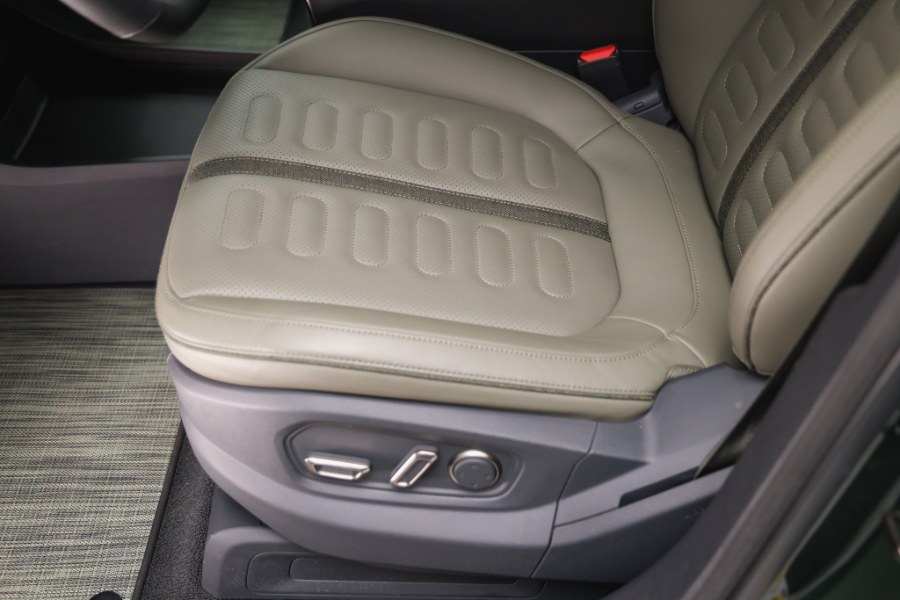 2022 Rivian R1S Launch Edition AWD, available for sale in North Salem, New York | Meccanic Shop North Inc. North Salem, New York 2022 Rivian R1S Launch Edition AWD, available for sale in North Salem, New York | Meccanic Shop North Inc. North Salem, New York