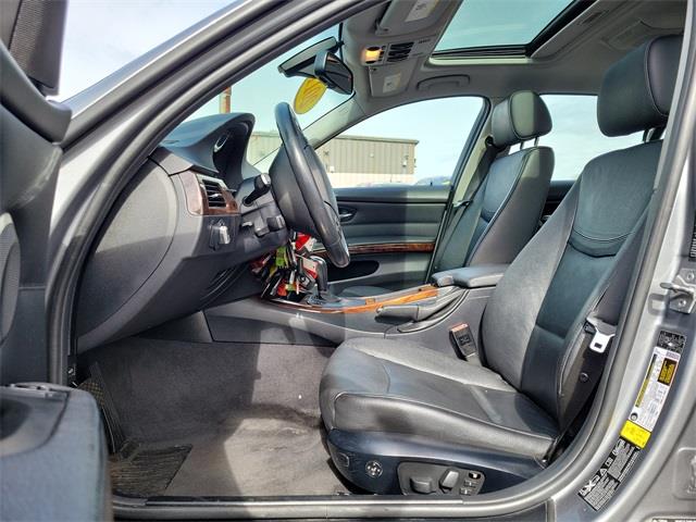 2011 BMW 3 Series 328i xDrive, available for sale in Stratford, Connecticut | Wiz Leasing Inc. Stratford, Connecticut 2011 BMW 3 Series 328i xDrive, available for sale in Stratford, Connecticut | Wiz Leasing Inc. Stratford, Connecticut
