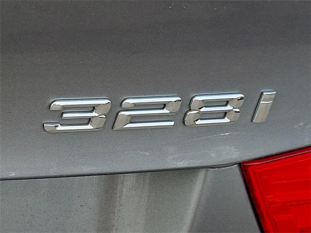 2011 BMW 3 Series 328i xDrive, available for sale in Stratford, Connecticut | Wiz Leasing Inc. Stratford, Connecticut 2011 BMW 3 Series 328i xDrive, available for sale in Stratford, Connecticut | Wiz Leasing Inc. Stratford, Connecticut
