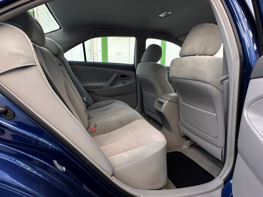 2011 Toyota Camry 4dr Sdn I4 Man LE (Natl), available for sale in Corona, California | Green Light Auto. Corona, California 2011 Toyota Camry 4dr Sdn I4 Man LE (Natl), available for sale in Corona, California | Green Light Auto. Corona, California