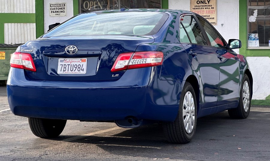 2011 Toyota Camry 4dr Sdn I4 Man LE (Natl), available for sale in Corona, California | Green Light Auto. Corona, California 2011 Toyota Camry 4dr Sdn I4 Man LE (Natl), available for sale in Corona, California | Green Light Auto. Corona, California