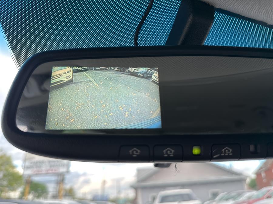 2014 Kia Sedona 4dr Wgn LX, available for sale in Little Ferry, New Jersey | Victoria Preowned Autos Inc. Little Ferry, New Jersey 2014 Kia Sedona 4dr Wgn LX, available for sale in Little Ferry, New Jersey | Victoria Preowned Autos Inc. Little Ferry, New Jersey