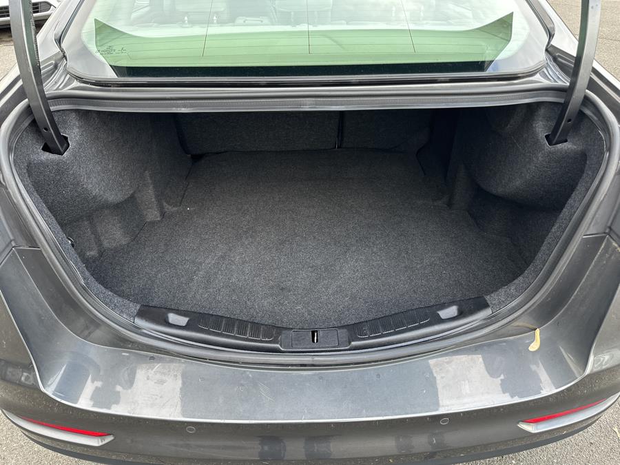 2019 Ford Fusion SE FWD, available for sale in Little Ferry, New Jersey | Victoria Preowned Autos Inc. Little Ferry, New Jersey 2019 Ford Fusion SE FWD, available for sale in Little Ferry, New Jersey | Victoria Preowned Autos Inc. Little Ferry, New Jersey