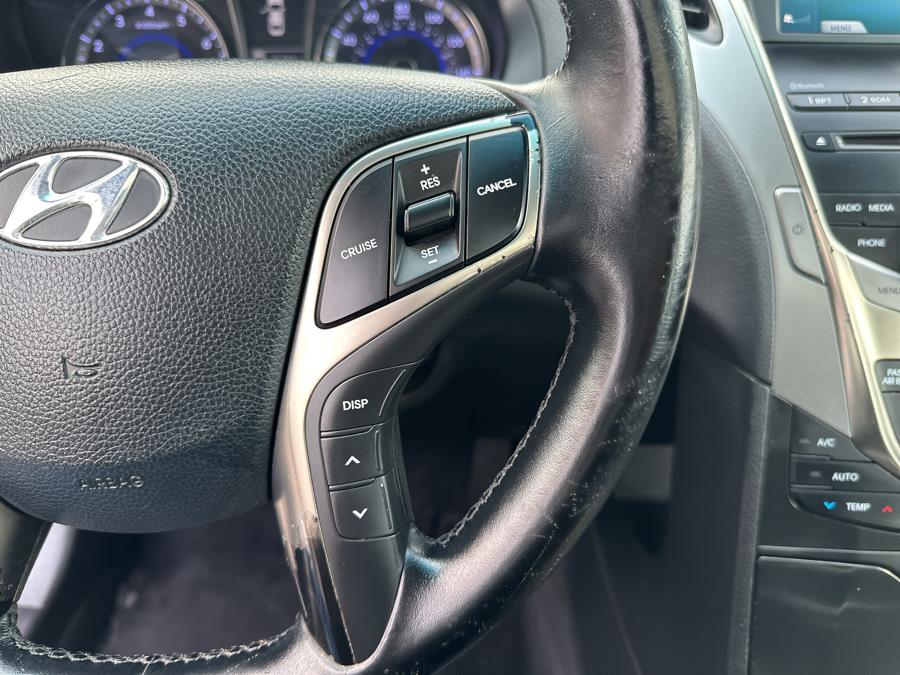 2014 Hyundai Azera 4dr Sdn, available for sale in Little Ferry, New Jersey | Victoria Preowned Autos Inc. Little Ferry, New Jersey 2014 Hyundai Azera 4dr Sdn, available for sale in Little Ferry, New Jersey | Victoria Preowned Autos Inc. Little Ferry, New Jersey