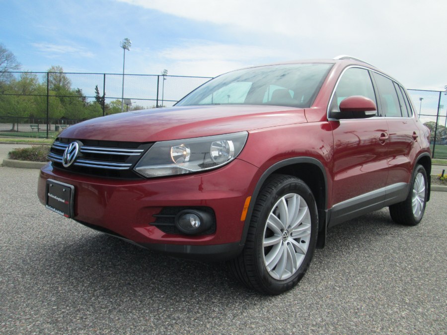 2013 Volkswagen Tiguan 2WD 4dr Auto SE w/Sunroof & Nav, available for sale in Massapequa, New York | South Shore Auto Brokers & Sales. Massapequa, New York 2013 Volkswagen Tiguan 2WD 4dr Auto SE w/Sunroof & Nav, available for sale in Massapequa, New York | South Shore Auto Brokers & Sales. Massapequa, New York