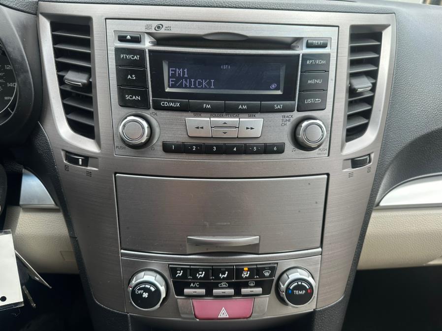 2013 Subaru Outback 4dr Wgn H4 Auto 2.5i Premium, available for sale in Manchester, Connecticut | Carsonmain LLC. Manchester, Connecticut 2013 Subaru Outback 4dr Wgn H4 Auto 2.5i Premium, available for sale in Manchester, Connecticut | Carsonmain LLC. Manchester, Connecticut