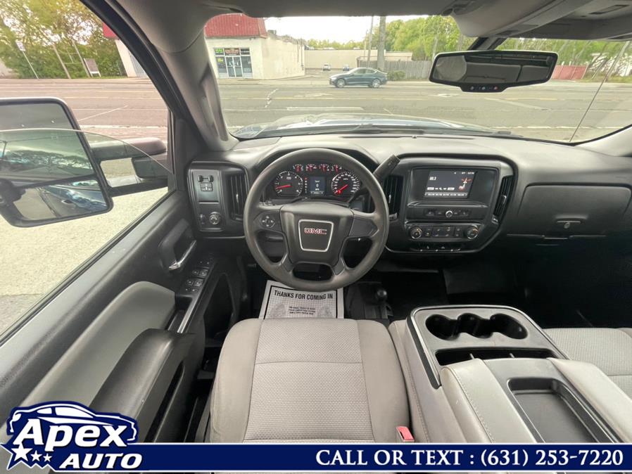 2017 GMC Sierra 2500HD 4WD Crew Cab 153.7", available for sale in Selden, New York | Apex Auto. Selden, New York 2017 GMC Sierra 2500HD 4WD Crew Cab 153.7", available for sale in Selden, New York | Apex Auto. Selden, New York