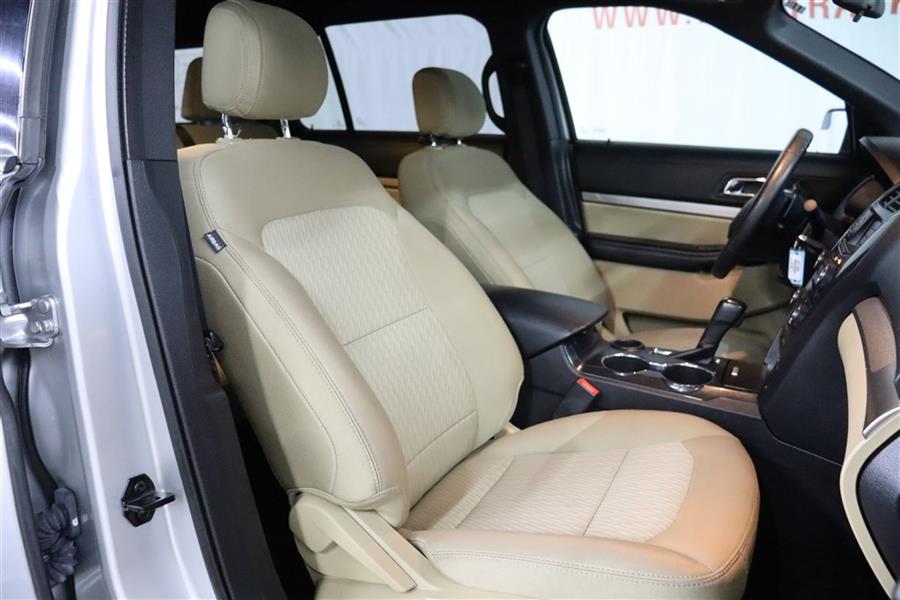 2017 Ford Explorer , available for sale in Paterson, New Jersey | Fast Track Motors. Paterson, New Jersey 2017 Ford Explorer , available for sale in Paterson, New Jersey | Fast Track Motors. Paterson, New Jersey