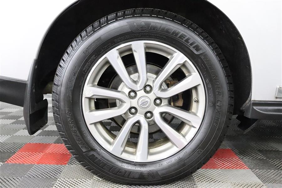 2015 Nissan Pathfinder S, available for sale in Paterson, New Jersey | Fast Track Motors. Paterson, New Jersey 2015 Nissan Pathfinder S, available for sale in Paterson, New Jersey | Fast Track Motors. Paterson, New Jersey