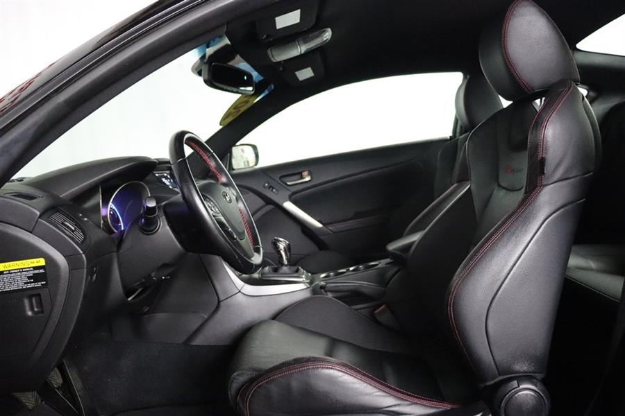 2016 Hyundai Genesis Coupe 3.8 R-SPEC, available for sale in Paterson, New Jersey | Fast Track Motors. Paterson, New Jersey 2016 Hyundai Genesis Coupe 3.8 R-SPEC, available for sale in Paterson, New Jersey | Fast Track Motors. Paterson, New Jersey